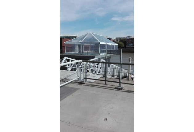 CARPA DE 8 MTS DE FRENTE TECHO TRANSPARENTE