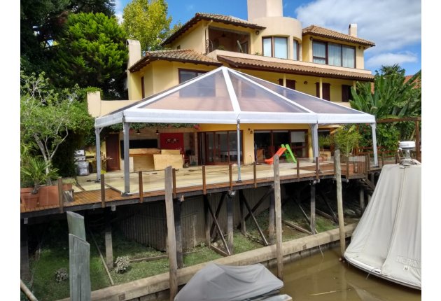 CARPA DE 12 METROS DE FRENTE TECHO TRANSPARENTE